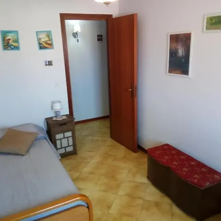 Apartment Holiday *